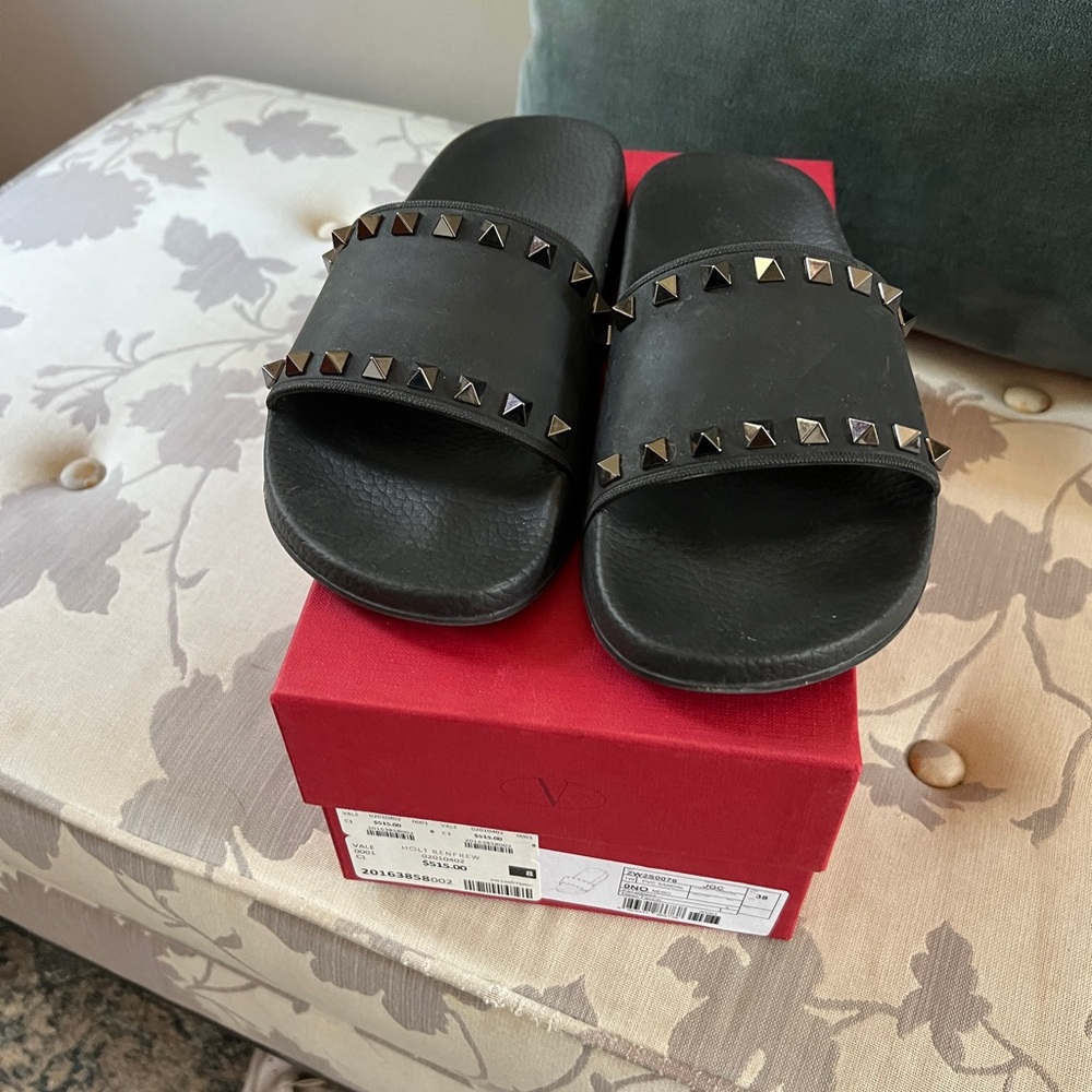 Valentino Rockstud rubber slides black size 8 (38)